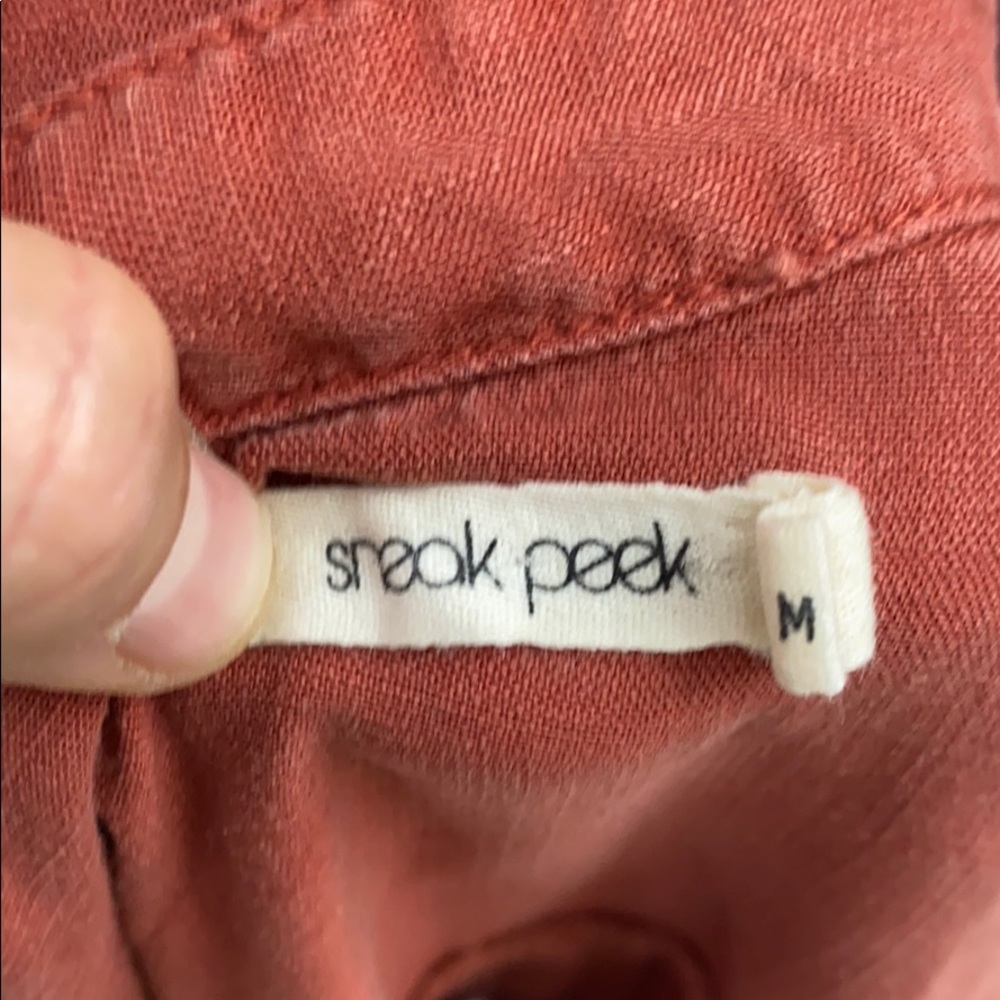 Size Medium Button up - Picture 4 of 6